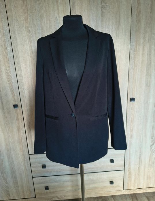 Czarna marynarka damska Primark 38