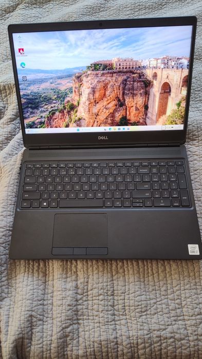 Dell Precision 7550 i7 32GB 512GB